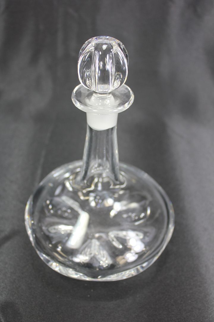 w glass decanter w on bottom shyteen cam girl naked